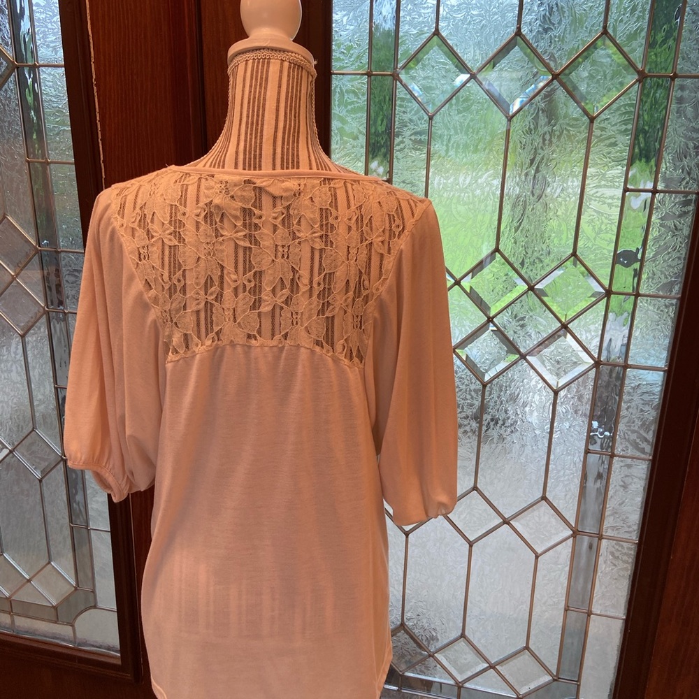 Allison Brittney light beige XL short sleeve with Lacey back